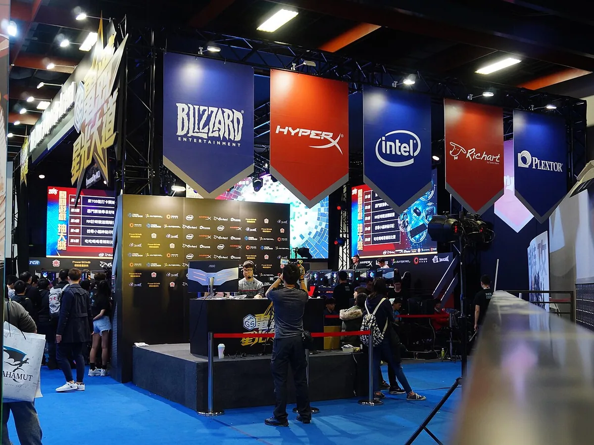 College Esports Scholarships: Who Qualifies, and What They Cover